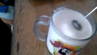 Aerolatte Review Frothing Cold Milk In Under 1 Minute [upl. by Telfer]